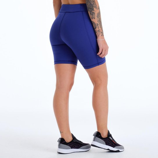 Bermuda Feminina Umbro Essential