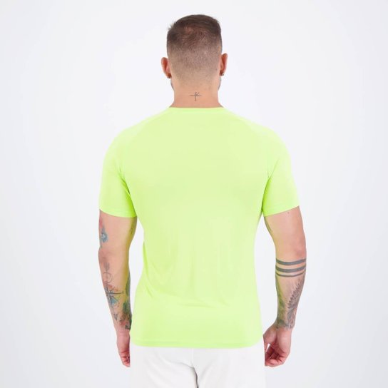 Camisa Umbro Essential II Verde