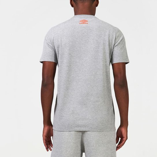 Camiseta Manga Curta Umbro College D Split Masculina