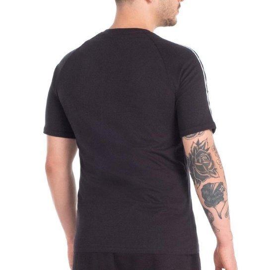 Camiseta Umbro Essence Esportiva - Masculino