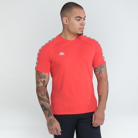 Camiseta Umbro Essence Esportiva - Masculino