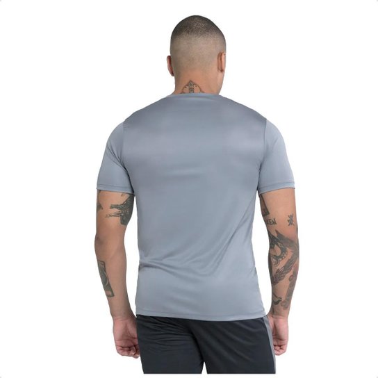 Camiseta Umbro Twr Striker Masculina
