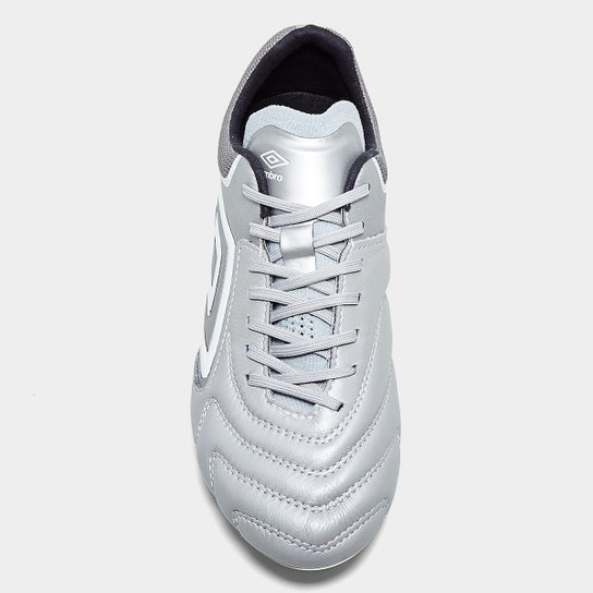 Chuteira Campo Umbro Adamant Master Class Pro Unissex