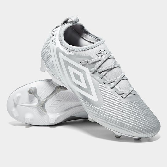 Chuteira Campo Umbro Adamant Top Speed Club Unissex