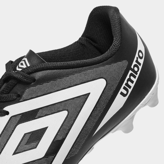 Chuteira Campo Umbro Beat Unissex