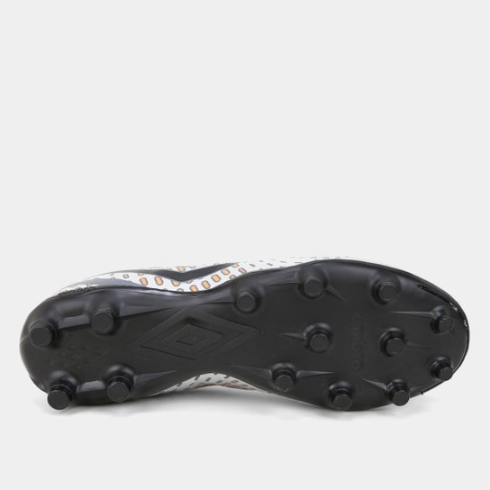 Chuteira Campo Umbro Plasma Masculina