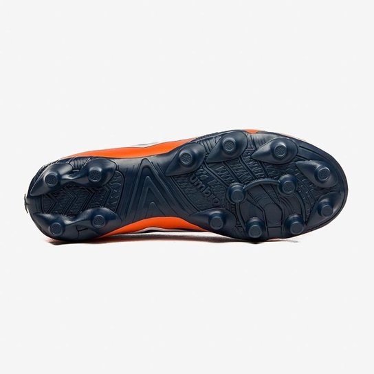 Chuteira Campo Umbro Prisma+