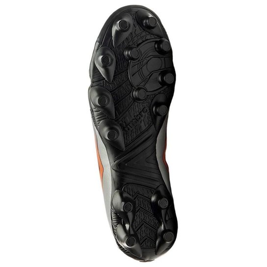 Chuteira Campo Umbro Prisma+