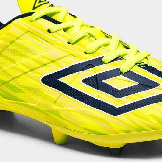 Chuteira Campo Umbro Ultimate Unissex
