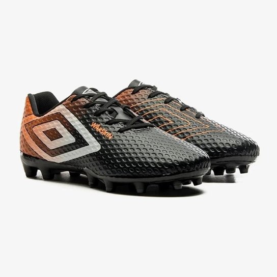 Chuteira Campo Umbro Warskin Masculina + Meia Antiderrapante Preta