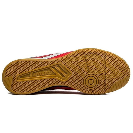 Chuteira Society Umbro Prisma +