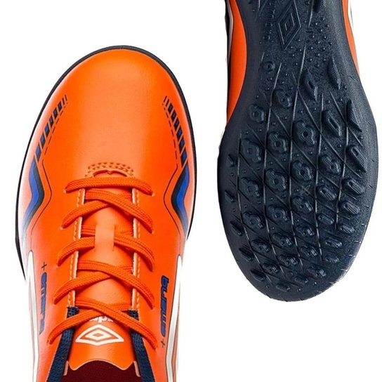 Chuteira Society Umbro Prisma+ 36 Infantil - Preto e Laranja