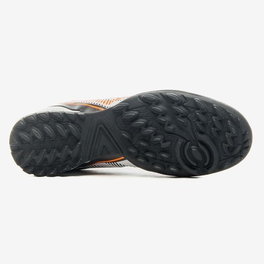Chuteira Society Umbro Stride