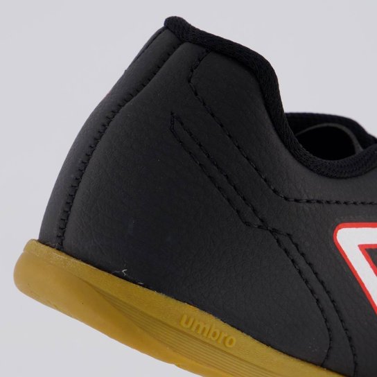 Chuteira Umbro Class Footballer Futsal Juvenil Preta e Branca