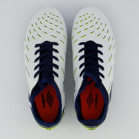 Chuteira Umbro Domain Campo Juvenil