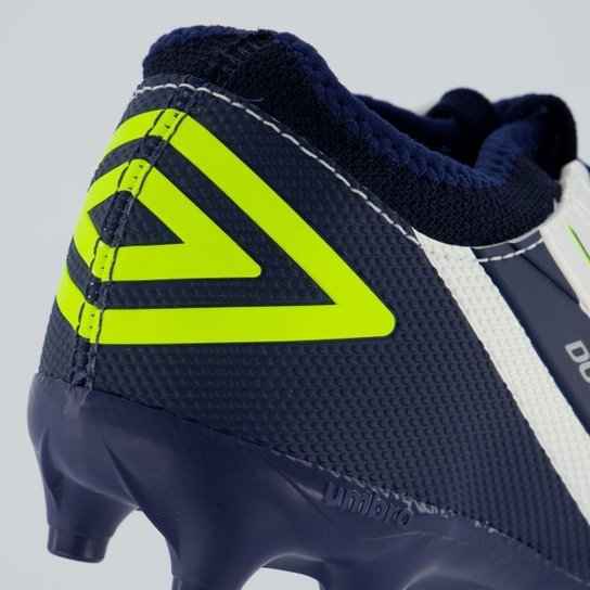 Chuteira Umbro Domain Campo Juvenil