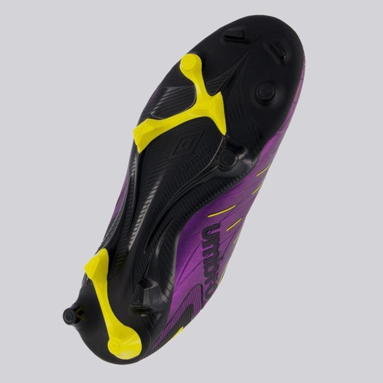 Chuteira Umbro Domain Campo Roxa e Preta