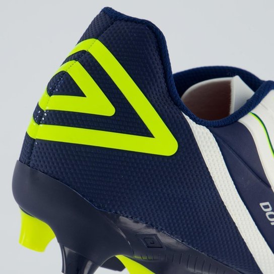 Chuteira Umbro Domain Campo