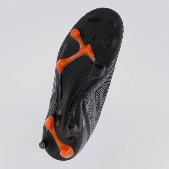 Chuteira Umbro Gravity Campo Preta