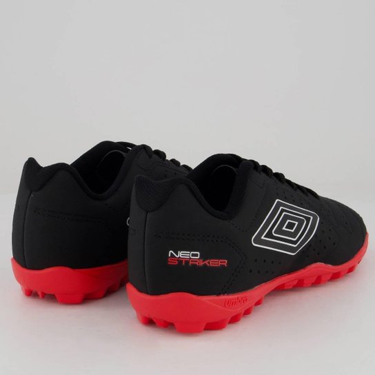 Chuteira Umbro Neo Striker Society Preta e Vermelha