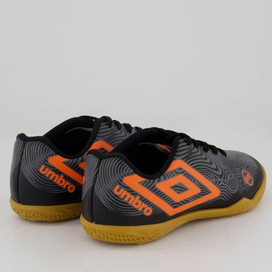 Chuteira Umbro Orbit Futsal Juvenil Preta e Laranja