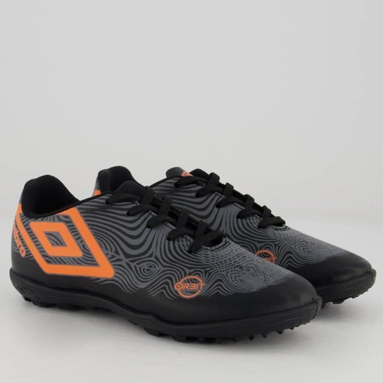 Chuteira Umbro Orbit Society Juvenil Preta e Laranja