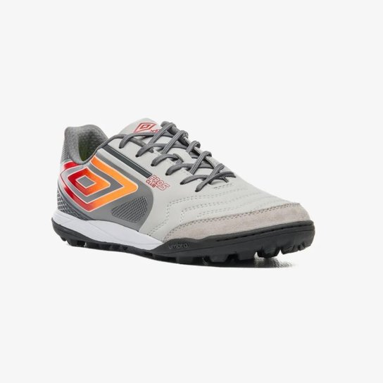 CHUTEIRA UMBRO SOCIETY PRO 5 BUMP CLUB CINZA E GRAFITE 38