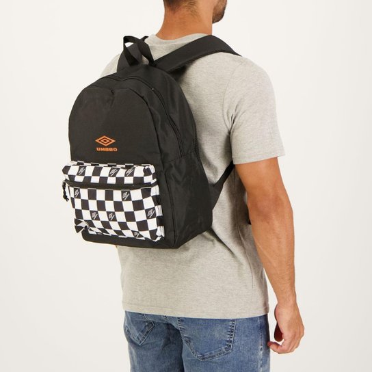 Mochila Umbro Chess Waves Preta e Branca