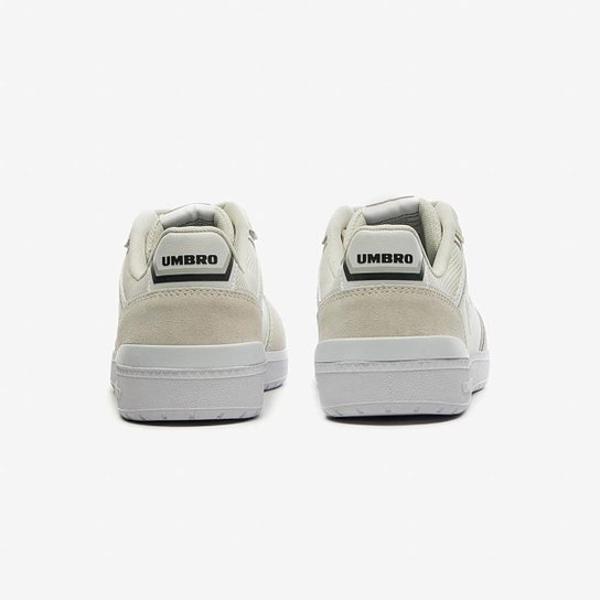 Tênis Umbro Essential