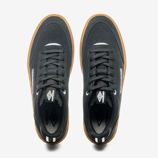 Tênis Umbro St Court