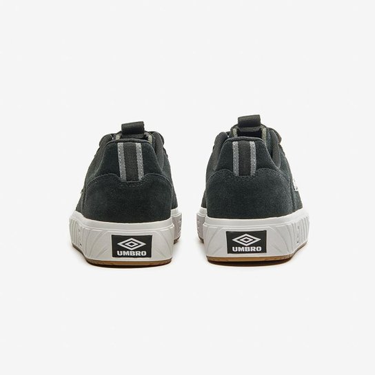 Tênis Umbro St Court